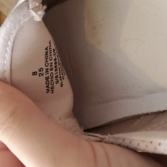 Old Navy Blush Slip On Sneaker sz 8 - Picture 5 of 7